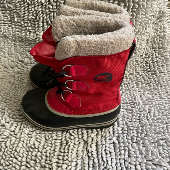 Sorel kids boots size 1 - Picture 6 of 8